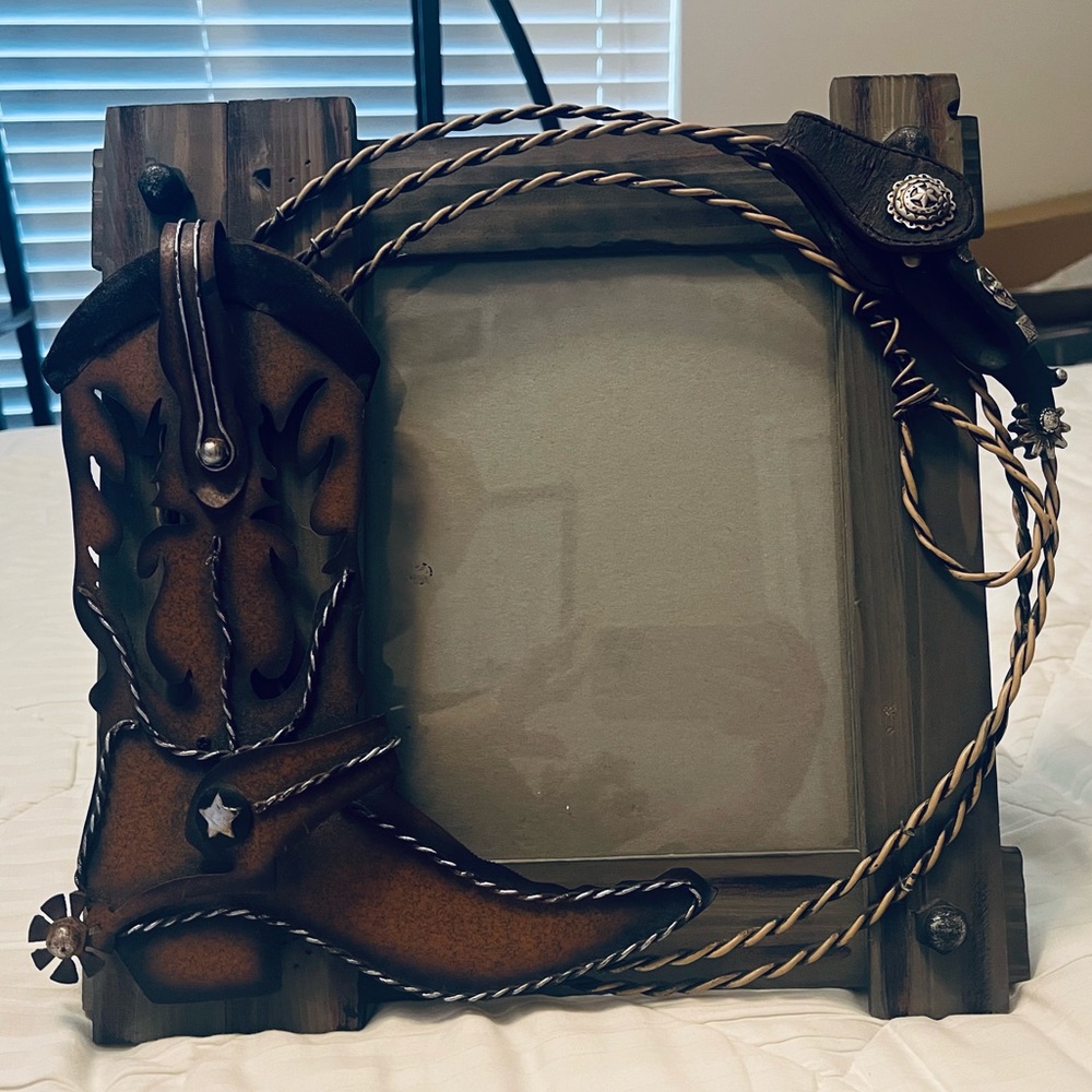 Country Picture Frame - Picture 2 of 2